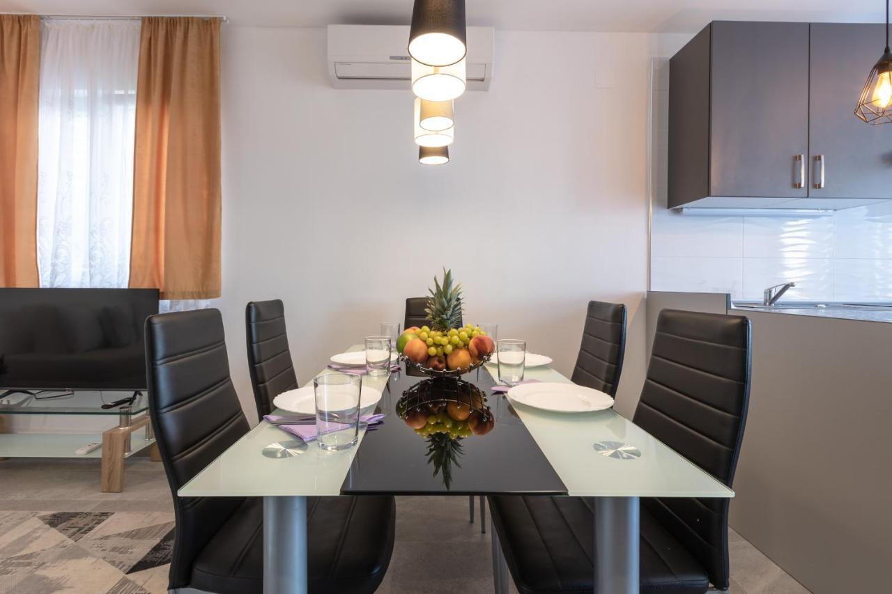 Apartment Ojdanić Trogir Buitenkant foto
