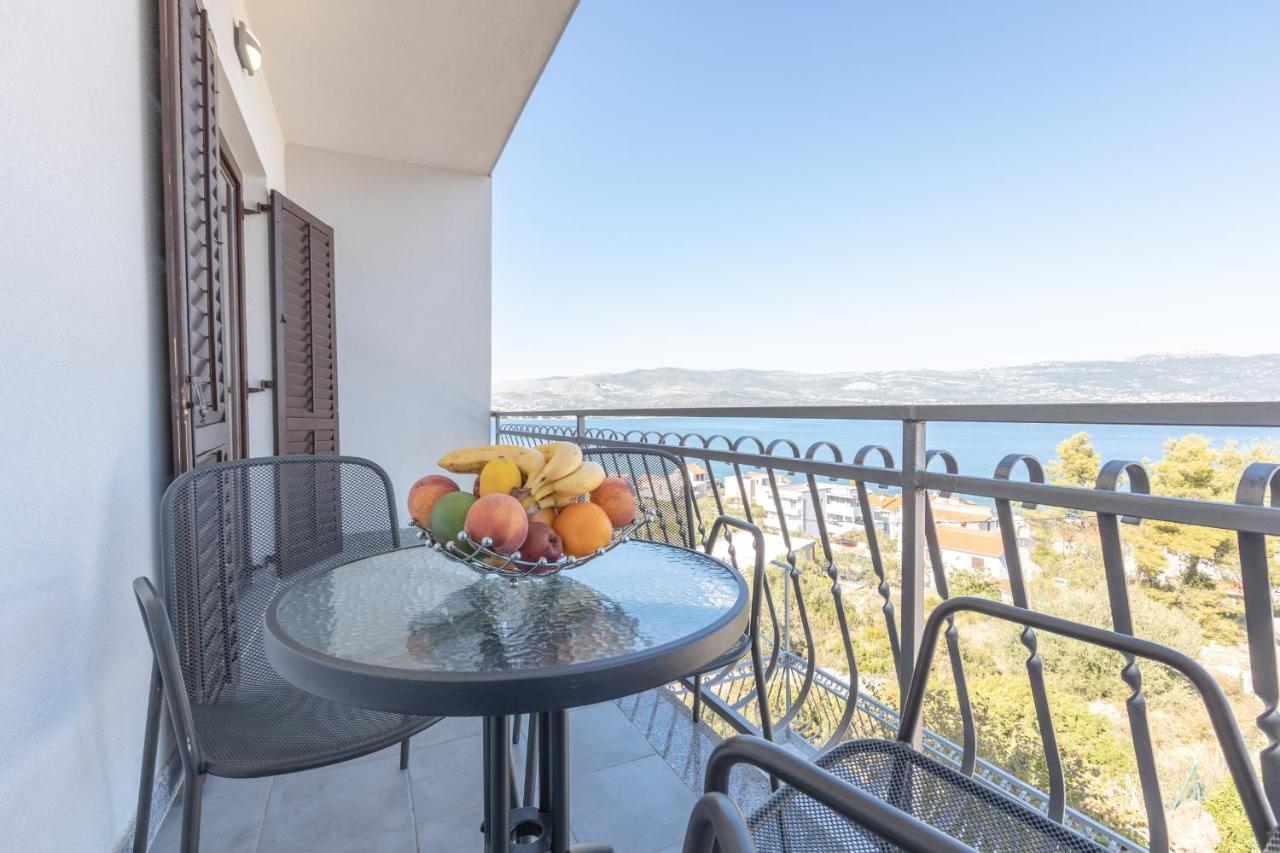 Apartment Ojdanić Trogir Buitenkant foto