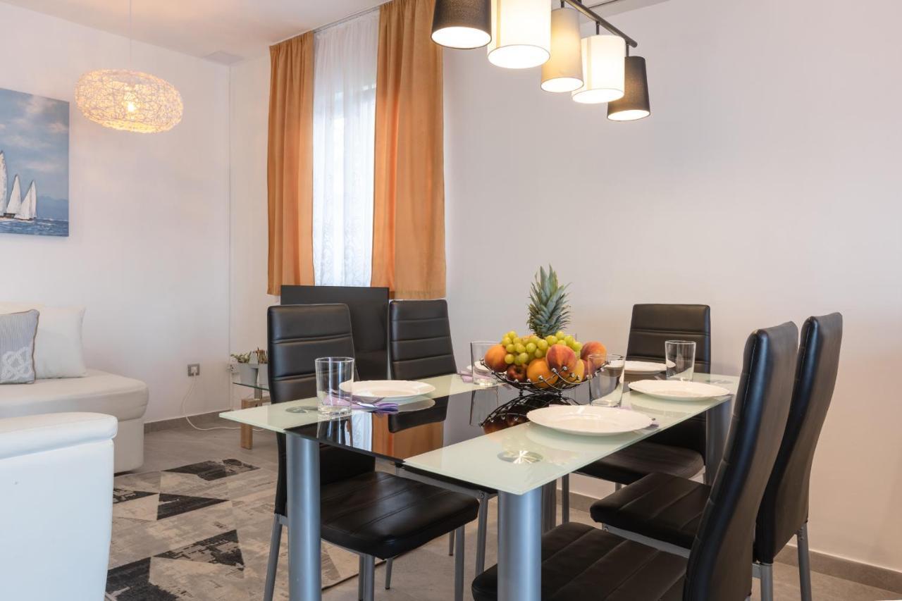 Apartment Ojdanić Trogir Buitenkant foto