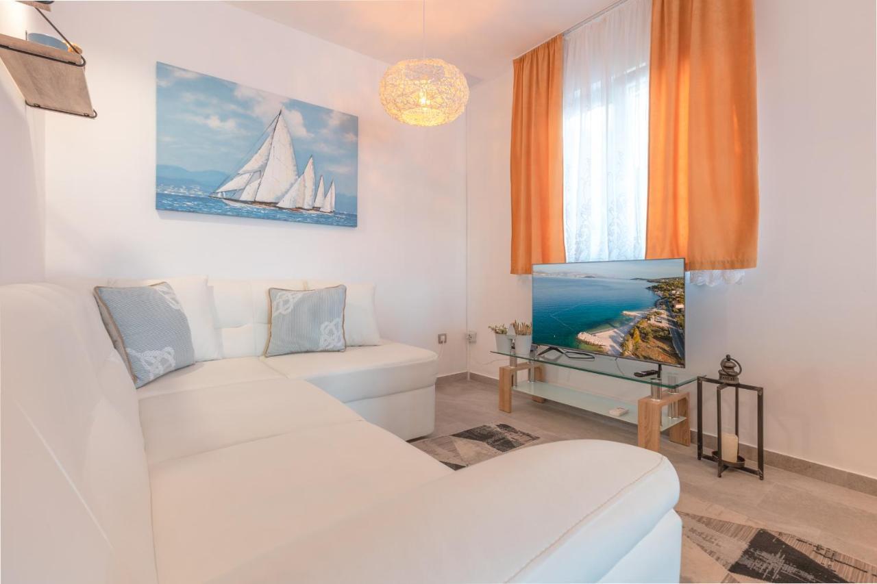 Apartment Ojdanić Trogir Buitenkant foto